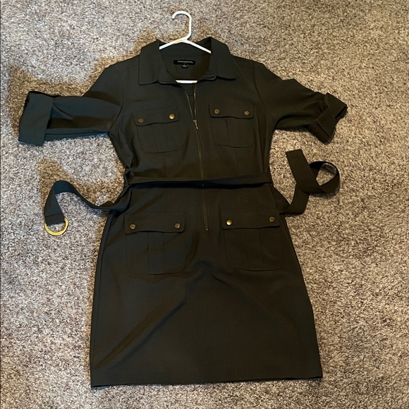 Sharagano Dresses & Skirts - Sharagano Dark Green Midi Dress
